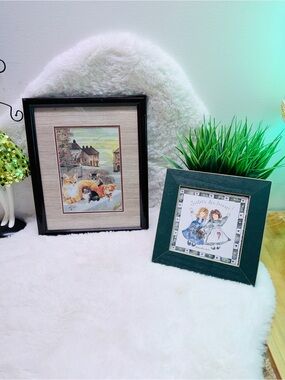 2 Handcrafted Green Framed Sister’s Art & Brown Framed Cats At Play Wall Art 🖼️